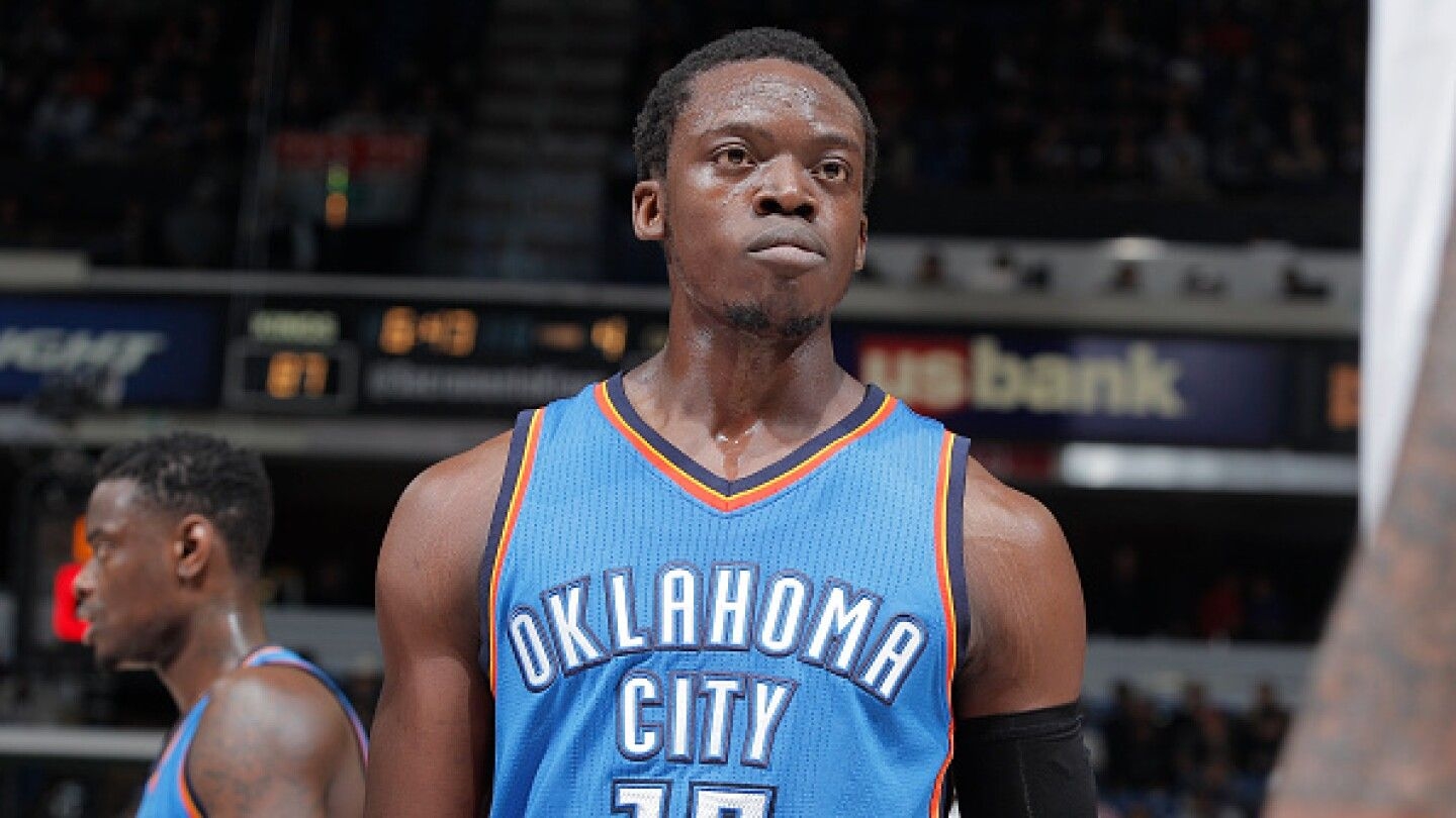 Sources: Reggie Jackson to sign with Philadelphia 76ers